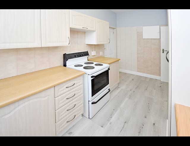 1 BEDROOM APARTMENT FOR SALE IN ATHOLL